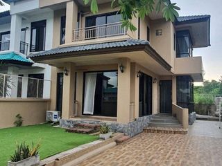 For rent 3 bedrooms house in Na Jomtien, Pattaya