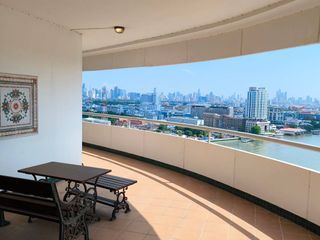 For sale 3 bedrooms condo in Bang Phlat, Bangkok