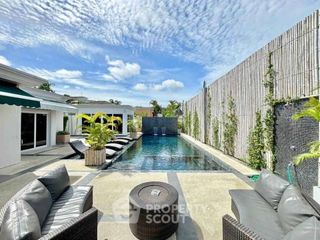 Casa en alquiler de 5 habitaciones en Bang Lamung, Chonburi