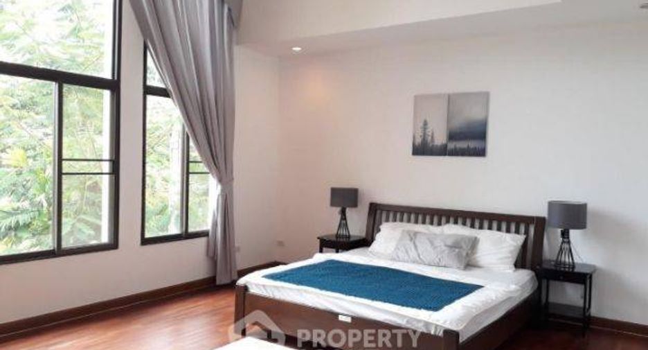 À louer 4 chambres villa à East Pattaya, Pattaya