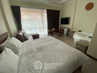 出租 4 卧室 别墅 在 Bang Lamung, Chon Buri