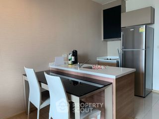 For rent 1 bed condo in Phra Khanong, Bangkok