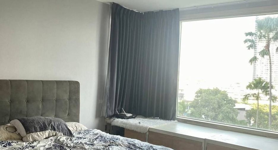 For sale 3 bedrooms condo in Bang Kho Laem, Bangkok
