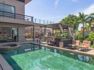 For Rent 5 Bedroom House In Bang Lamung, Chonburi