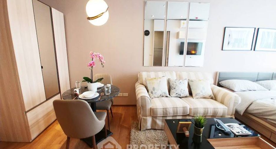 For rent 1 bed condo in Khlong Toei, Bangkok