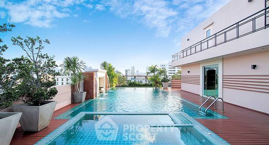 For rent 1 bed apartment in Watthana, Bangkok