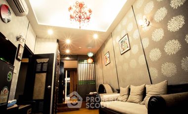 For rent 2 bedrooms apartment in Watthana, Bangkok