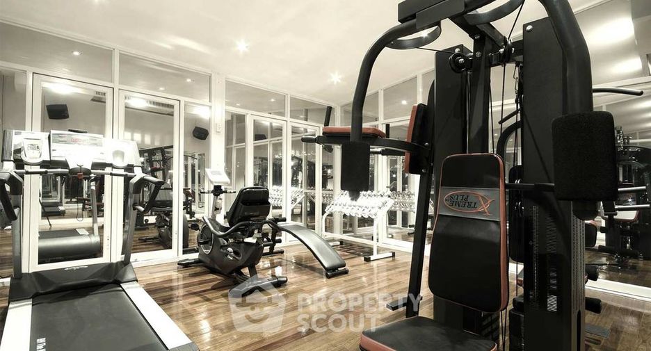 For rent 1 bed condo in Pathum Wan, Bangkok