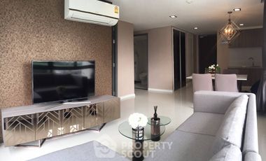 For rent 2 bedrooms apartment in Watthana, Bangkok