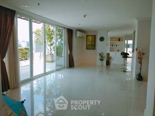 Wohnung zur Miete mit 4 Zimmer in Watthana, Bangkok