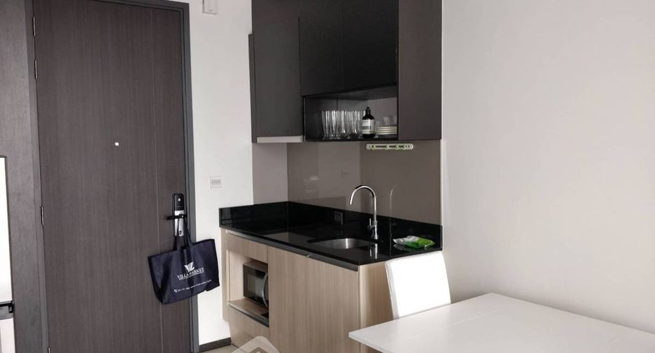 For rent 1 bed condo in Khlong Toei, Bangkok