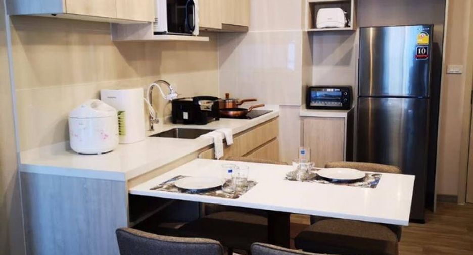 For rent 2 bedrooms condo in Si Racha, Chonburi