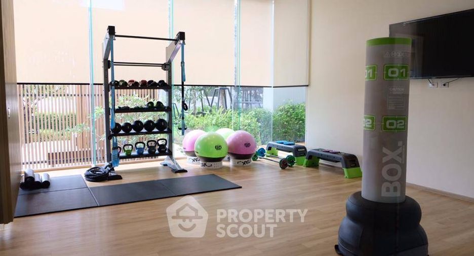 For rent 2 bedrooms condo in Si Racha, Chonburi