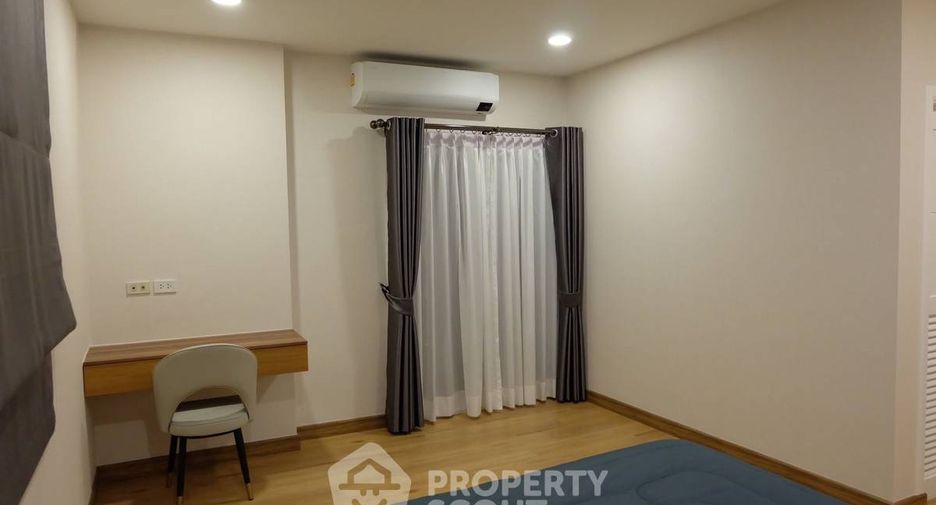 Casa en alquiler de 3 habitaciones en East Pattaya, Pattaya