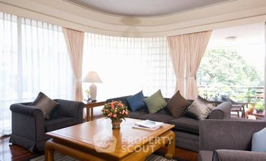 For rent 3 bedrooms condo in Watthana, Bangkok