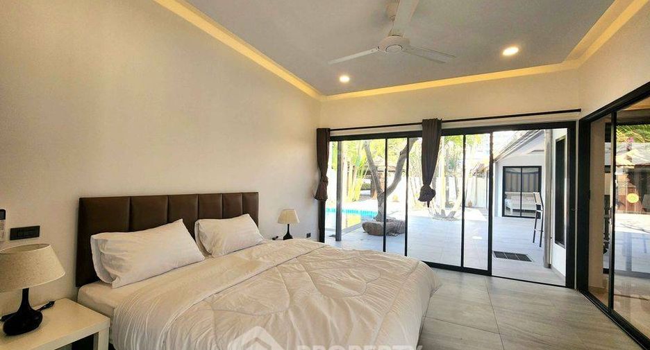 For rent 6 bedrooms house in Bang Lamung, Chonburi