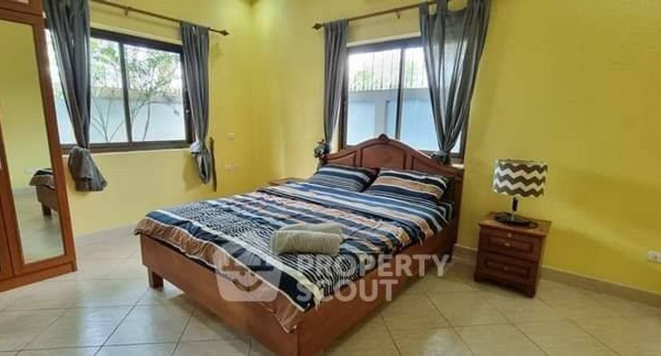 For rent 3 bedrooms house in Jomtien, Pattaya
