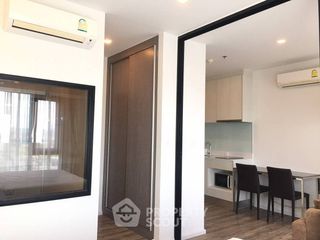 For rent 2 bedrooms condo in Si Racha, Chonburi