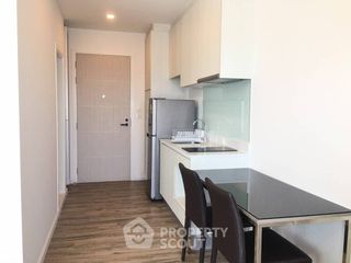 For rent 2 bedrooms condo in Si Racha, Chonburi