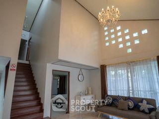 À louer 4 chambres maison à Bang Lamung, Chonburi