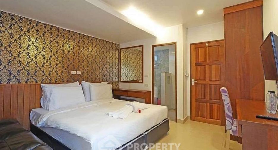 For rent 7 bedrooms house in Jomtien, Pattaya