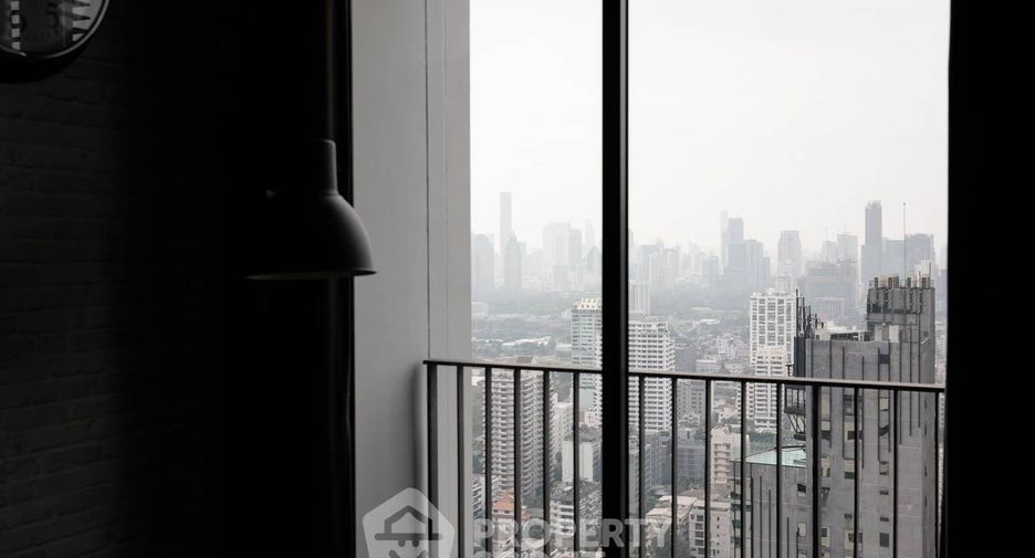 For rent 1 bed condo in Khlong Toei, Bangkok