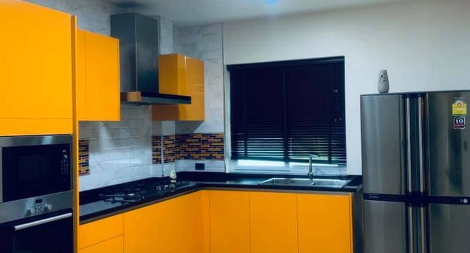 For rent 3 bedrooms villa in East Pattaya, Pattaya