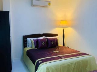 Villa en alquiler de 3 habitaciones en Bang Lamung, Chonburi