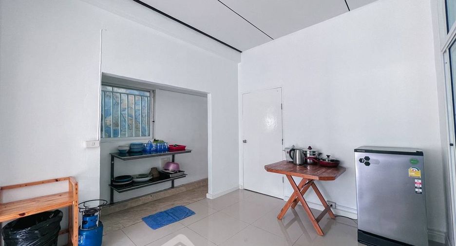 For rent 4 ベッドルーム villa in Jomtien, Pattaya