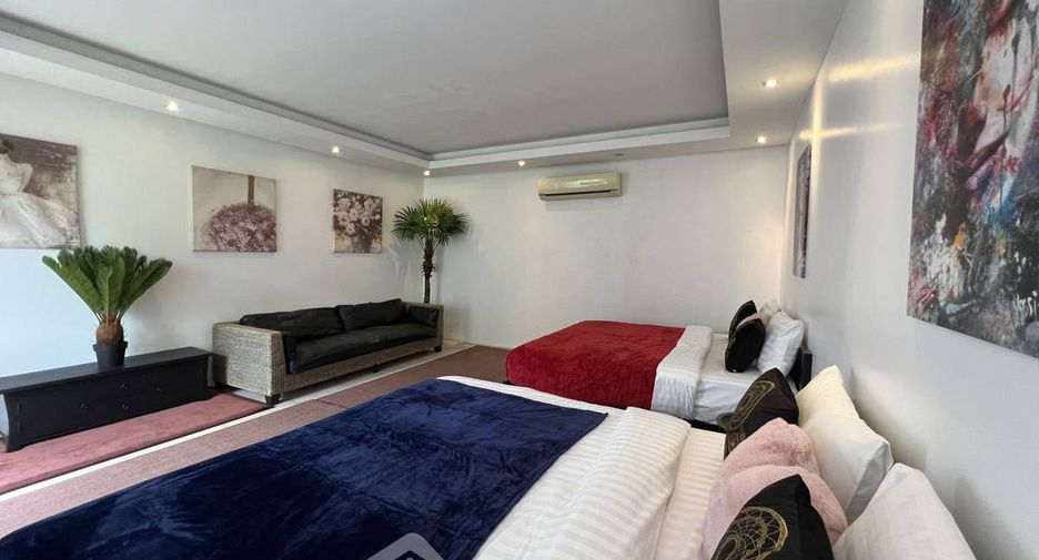 For rent 4 bedrooms villa in Jomtien, Pattaya