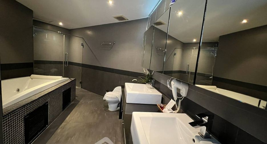 Villa en alquiler de 4 habitaciones en Jomtien, Pattaya