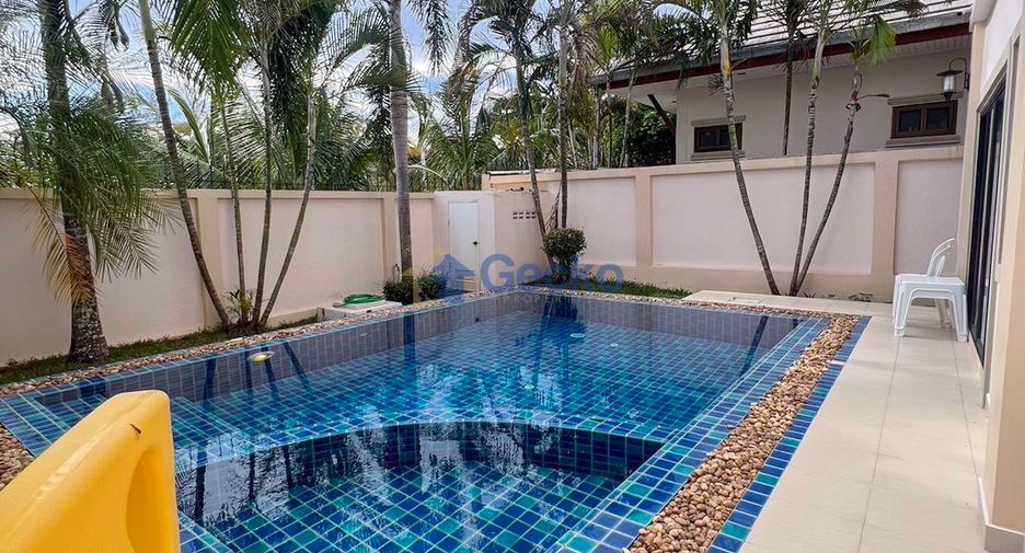 For rent 4 bedrooms house in Huay Yai, Pattaya