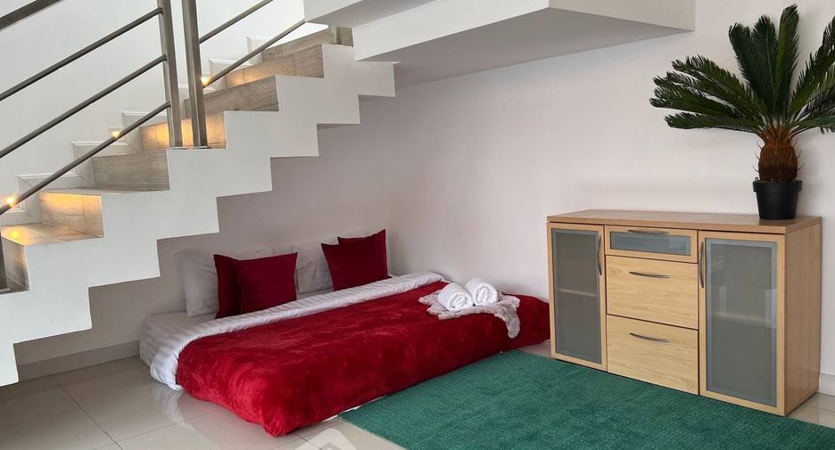 Villa zur Miete mit 8 Zimmer in Central Pattaya, Pattaya