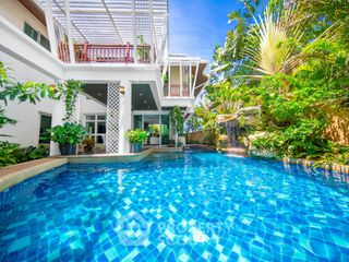 Villa en alquiler de 6 habitaciones en Bang Lamung, Chonburi