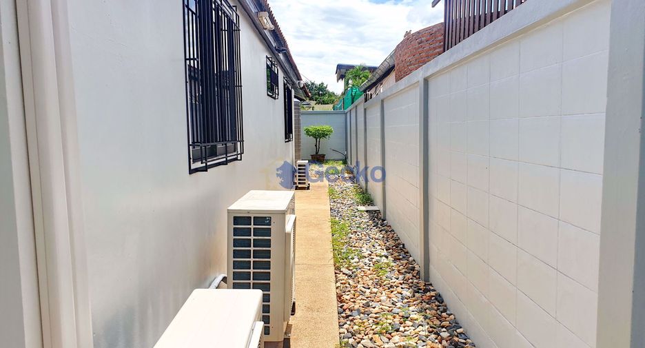 Haus zum Kauf mit 3 Zimmer in Bang Lamung, Chonburi