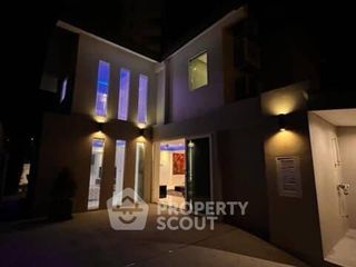 For rent 3 bedrooms house in Na Jomtien, Pattaya