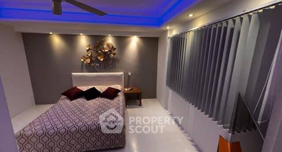 For rent 3 bedrooms house in Na Jomtien, Pattaya