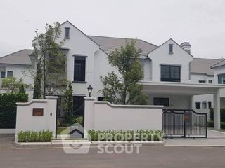 For rent 4 ベッドルーム house in Saphan Sung, Bangkok