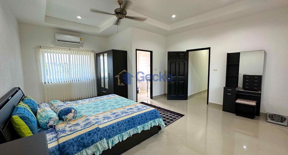 For rent and for sale 4 bedrooms house in Bang Lamung, Chonburi