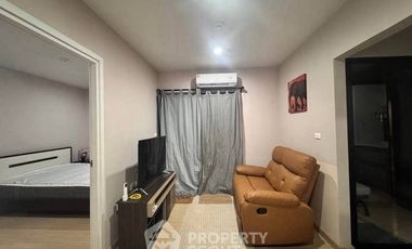 For rent 2 bedrooms condo in Phra Khanong, Bangkok