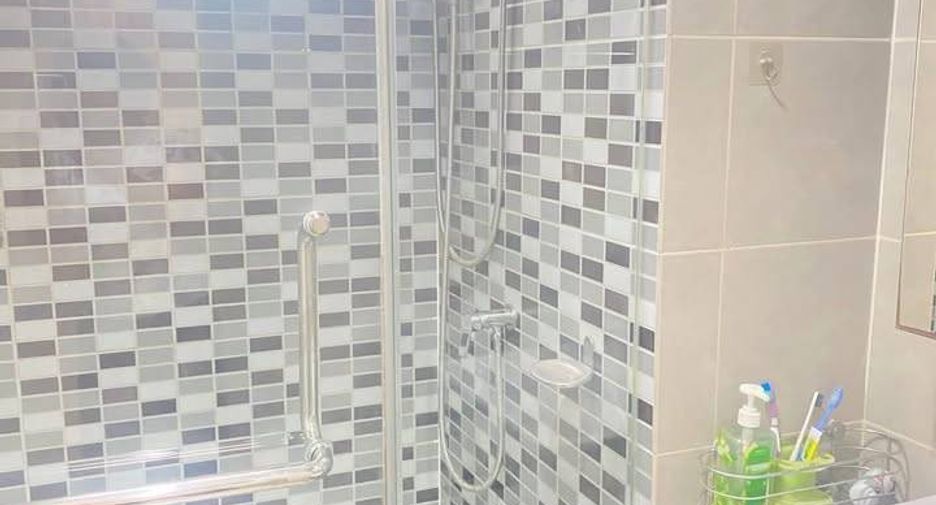 For rent 2 bedrooms condo in Phasi Charoen, Bangkok