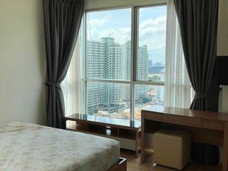For rent 2 bedrooms condo in Phaya Thai, Bangkok