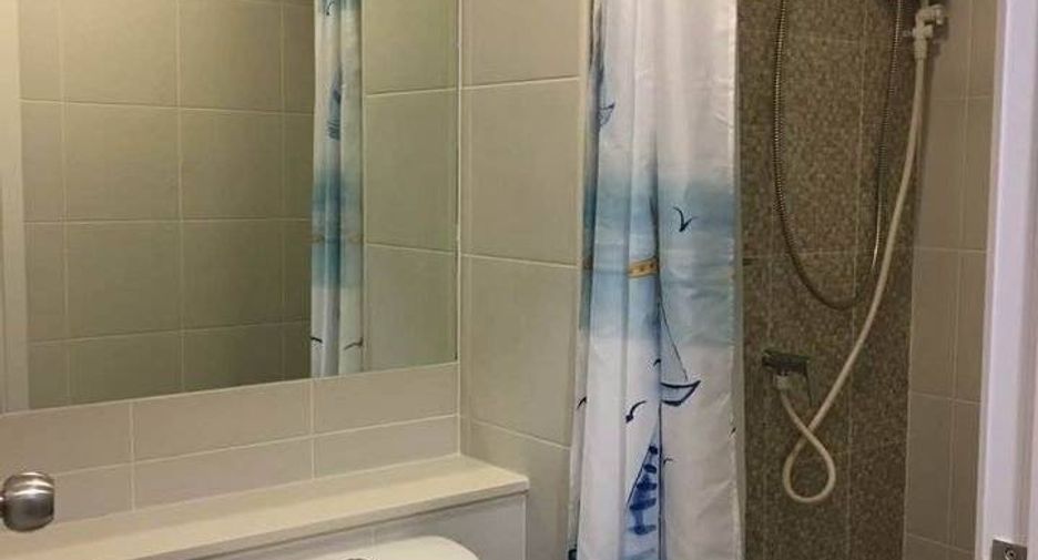 For rent 2 bedrooms condo in Bang Phlat, Bangkok
