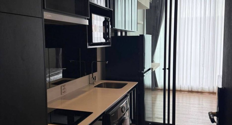 For rent 1 bed condo in Phaya Thai, Bangkok