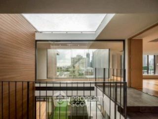 Apartment zur Miete mit 4 Zimmer in Khlong Toei, Bangkok
