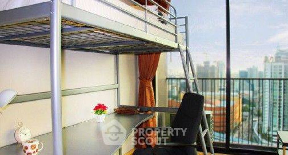 For rent 2 bedrooms condo in Khlong Toei, Bangkok