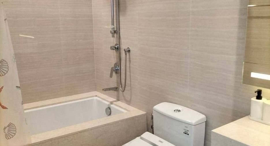 For rent 2 bedrooms condo in Watthana, Bangkok
