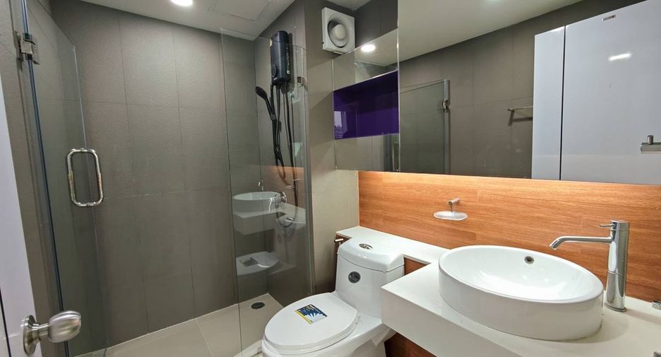 For rent 1 bed condo in Phaya Thai, Bangkok
