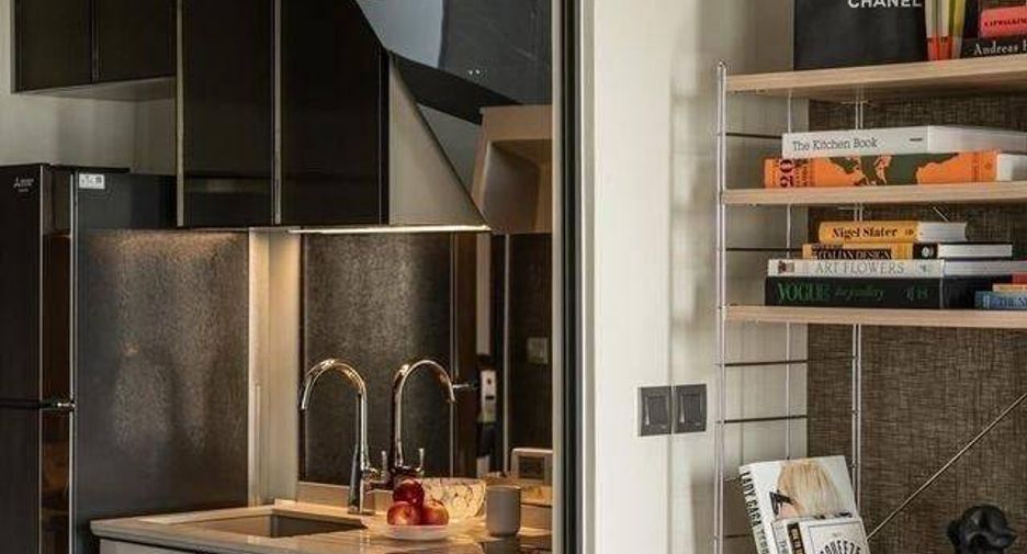 For rent 1 bed condo in Watthana, Bangkok