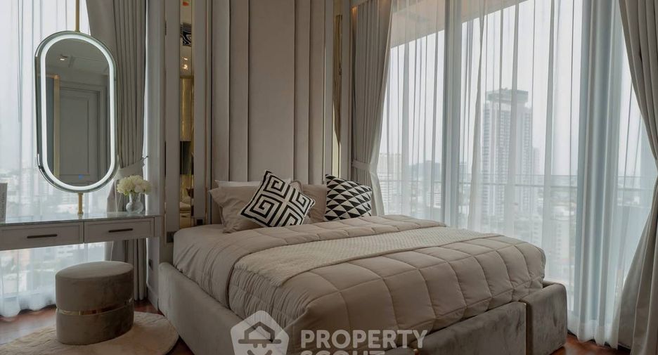 For rent 2 bedrooms condo in Watthana, Bangkok